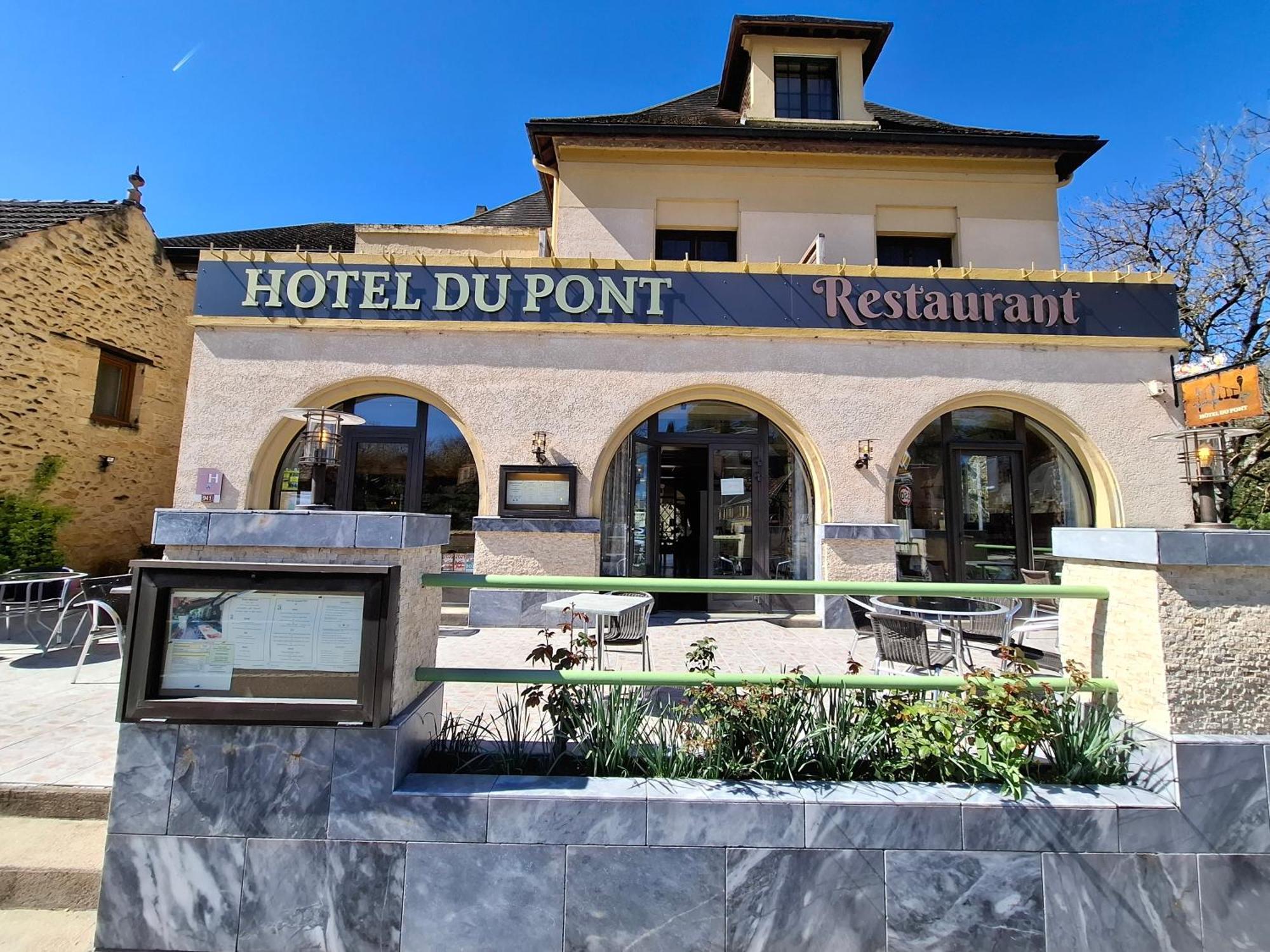 Hotel Du Pont Et Restaurant A Groléjac Exterior photo